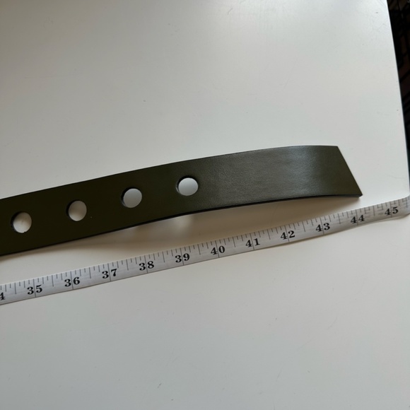 Charles & Keith Army Green Olive Leather Belt Size L - Picture 3 of 4